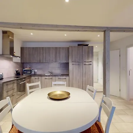 شقة Beautiful In The Heart Of The Old سيون